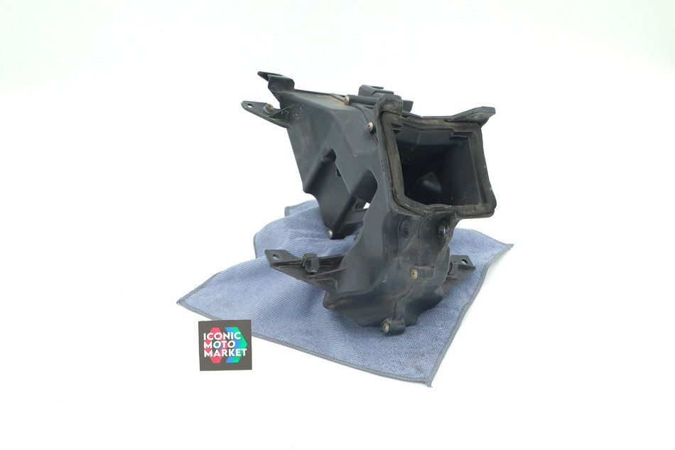 Aprilia RSV 1000 Tuono (2006-2009) Front Air Duct. (OEM) #AP8179146