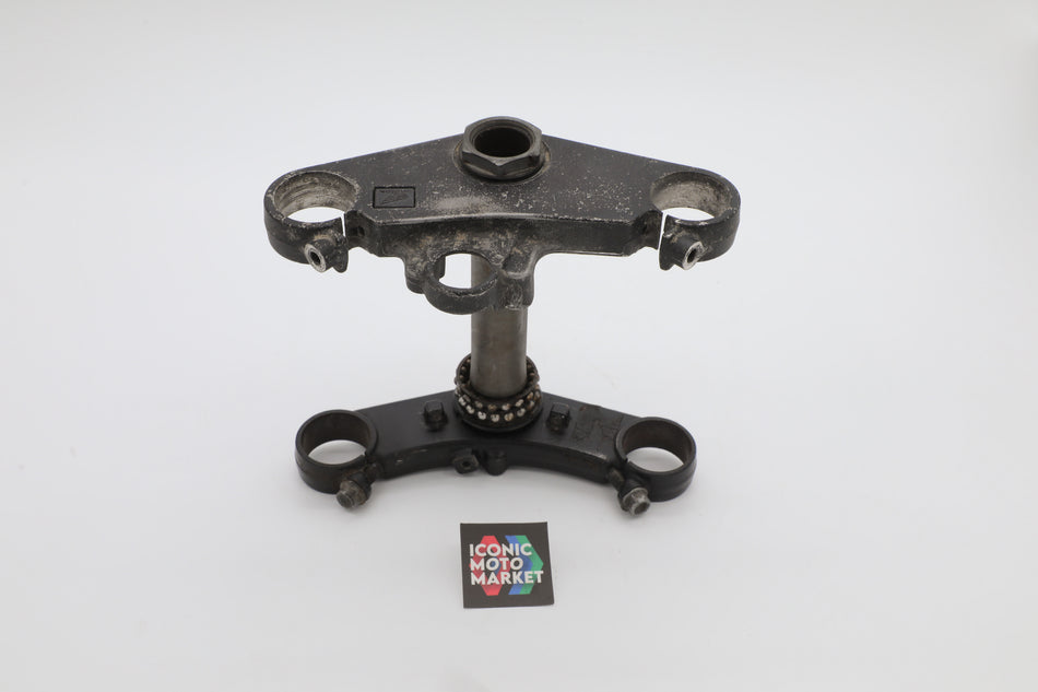 Honda VFR400 NC24 Triple Tree & Triple Top (1987) #53230-ML0000 / #53200-ML0004