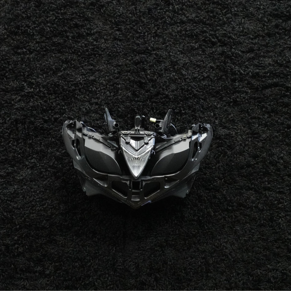 Yamaha YZF R3 Headlight black