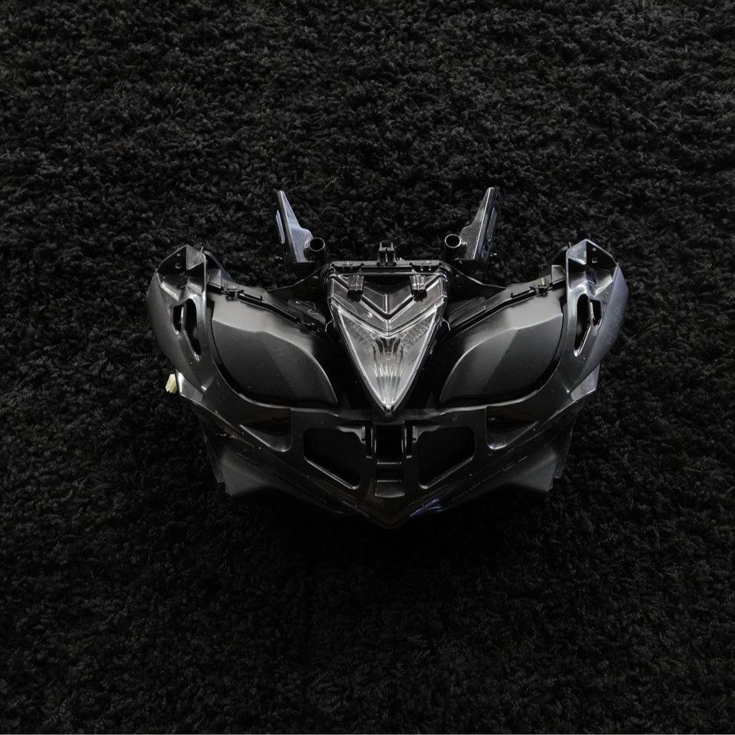 Yamaha YZF R3 Headlight black