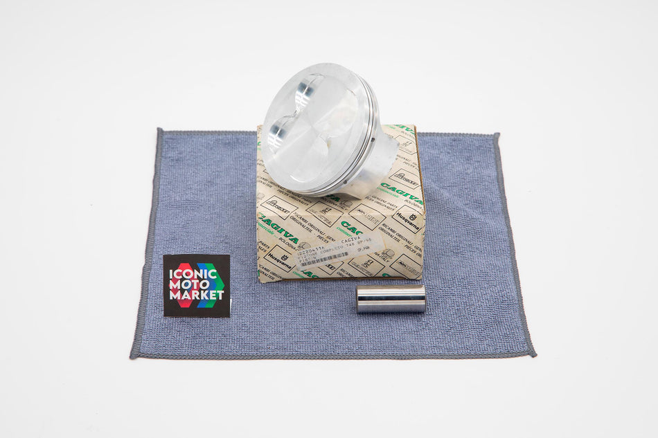 Ducati 748 (1995-1997) Cylinder Piston Assy. NOS (OEM) #12220411A