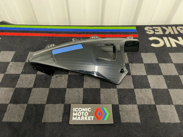 Honda VFR-750F (1990-1992) Left Side lower Fairing (OEM)